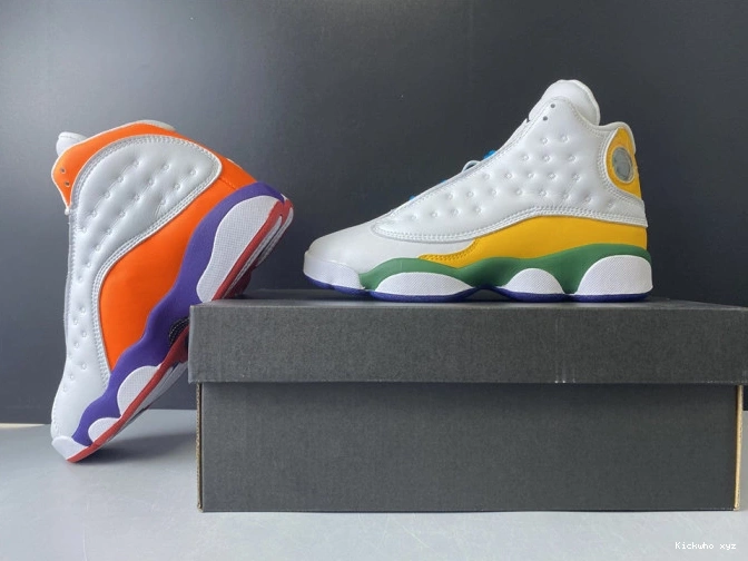 CV0785-158 13 Air Playground GS Jordan 0813